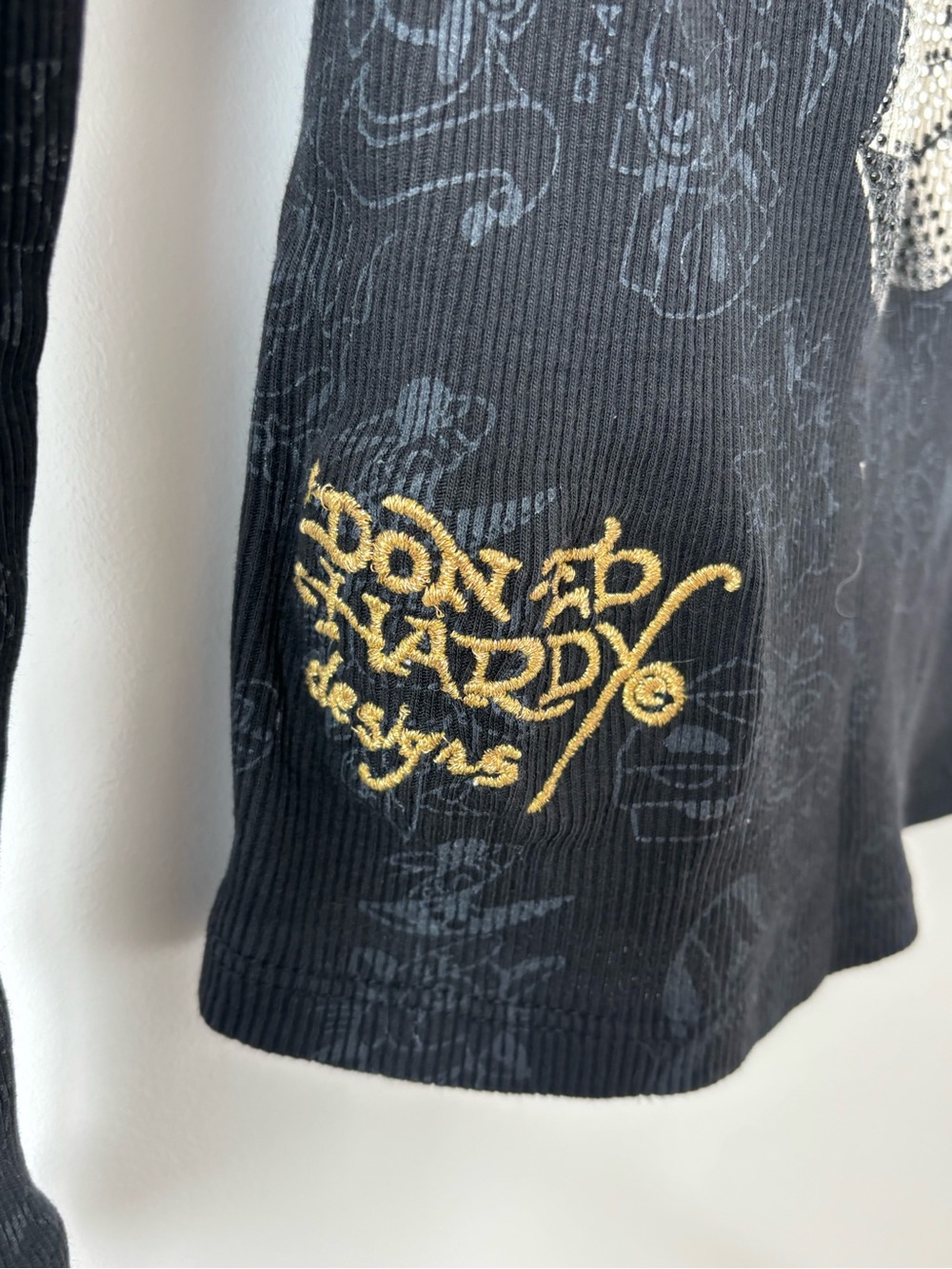 Y2K Ed Hardy by Christian Audigier New York Cross Rhinestone Thermal Long Sleeve - Picture 5 of 8